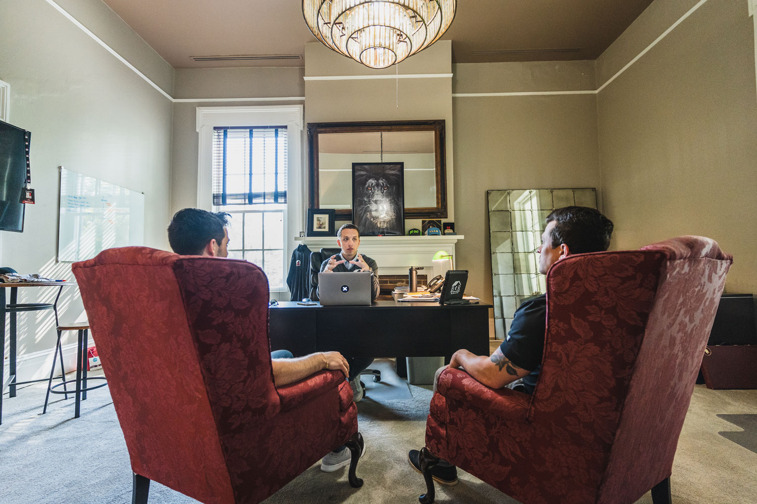 Consultation with Roofing Expert